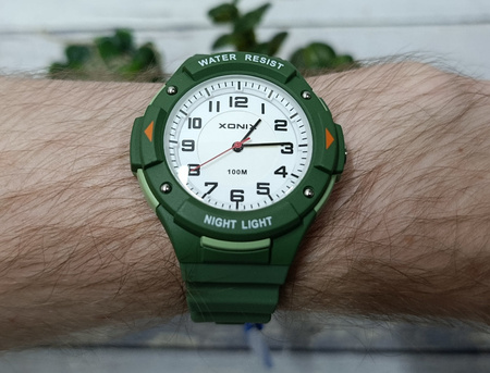 Zegarek Xonix CAU-004A młodzieżowy wskazówkowy zielony 46 mm